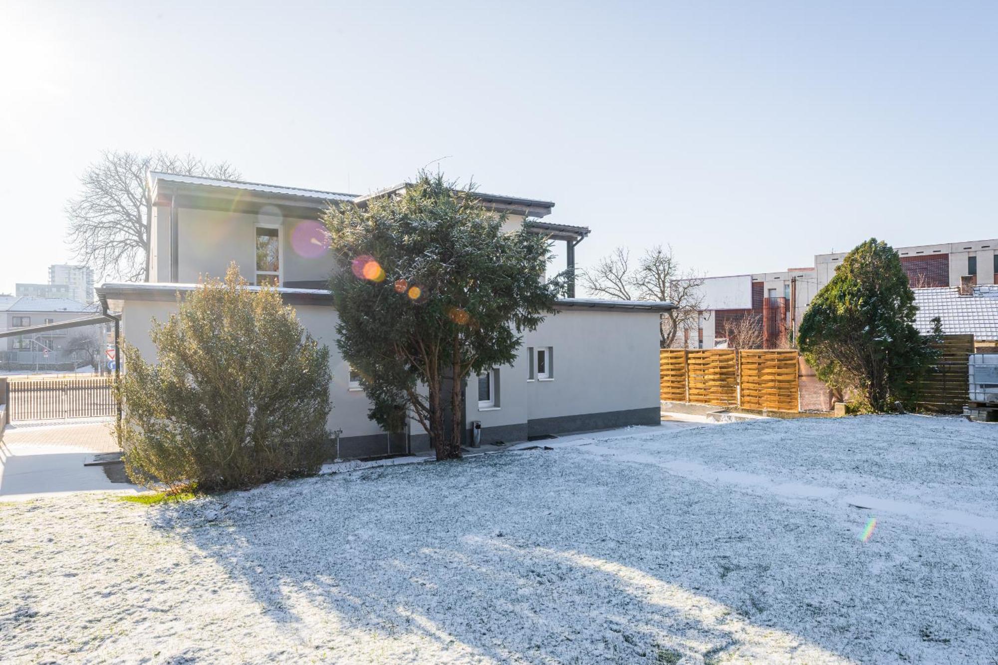 Apartmany Modrany Praha Bagian luar foto